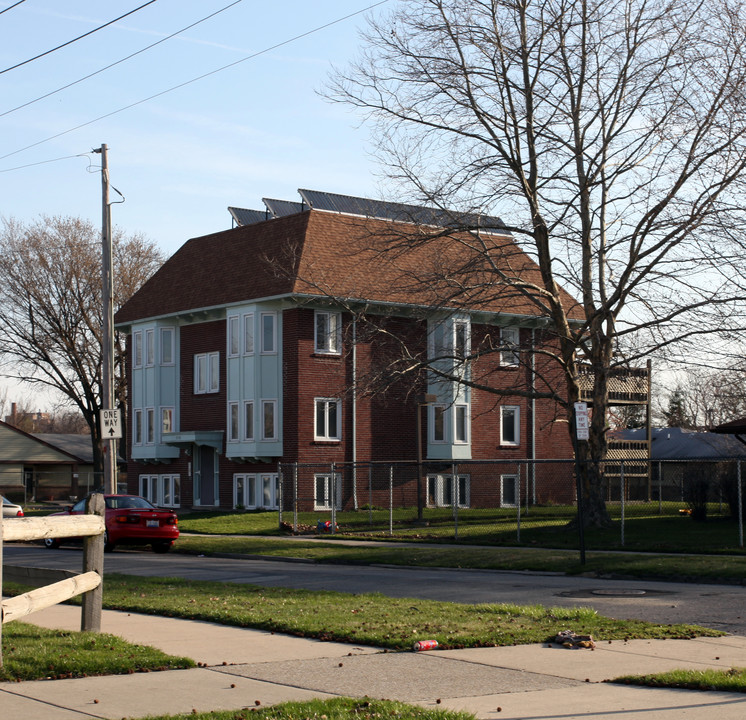 2038-2044 Warren St in Toledo, OH - Building Photo