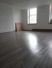 171 E Main St in Frostburg, MD - Building Photo - Building Photo