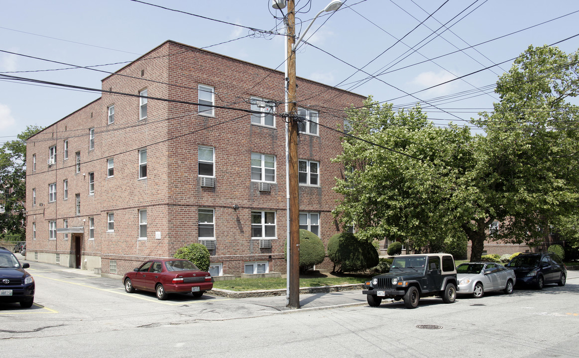 Bromley Apartments in Providence, RI - Building Photo