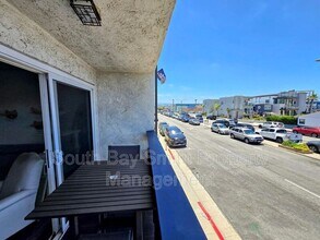 320 Hermosa Ave in Hermosa Beach, CA - Building Photo - Building Photo