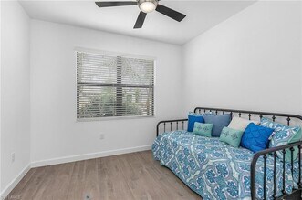 20210 KIngmont Dr in Estero, FL - Foto de edificio - Building Photo