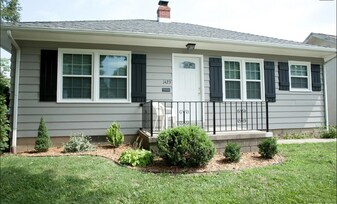 1423 W Margaret Ave in Peoria, IL - Building Photo