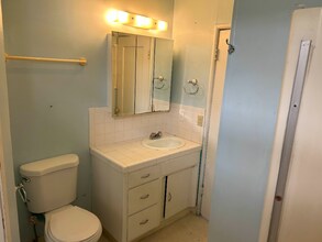 1336 Highland Ave in Martinez, CA - Building Photo - Building Photo