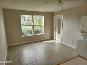1903 John Anderson Dr, Unit REAR in Ormond Beach, FL - Building Photo - Building Photo