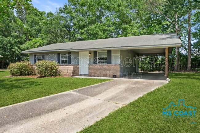 316 Tandy Dr in Gulfport, MS - Building Photo - Building Photo
