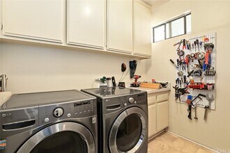 330 Cordova St, Unit 330 in Pasadena, CA - Building Photo - Building Photo