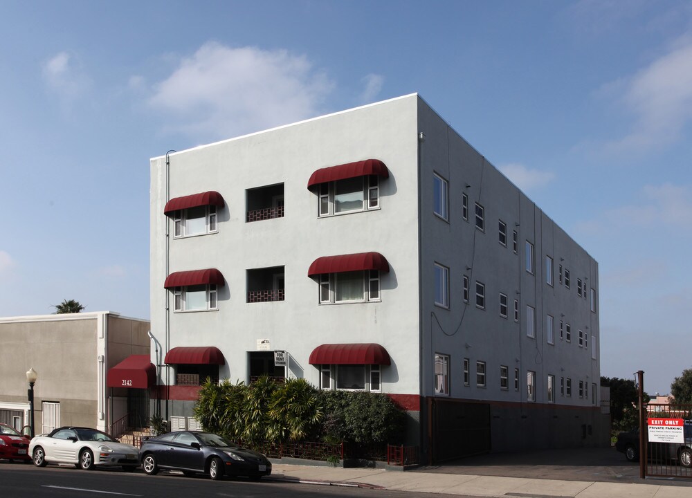 2142 5th Ave in San Diego, CA - Foto de edificio