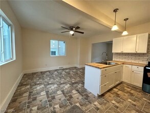 316 Henry Ave in Steubenville, OH - Foto de edificio - Building Photo