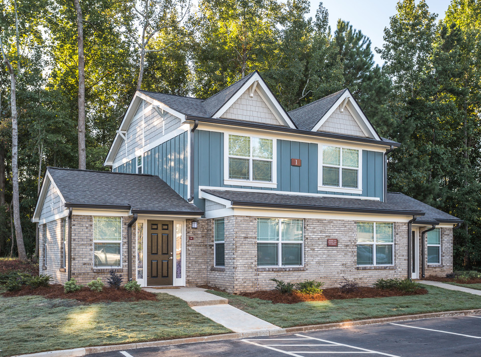 Foxworth Forest Apartments in Newnan, GA - Building Photo