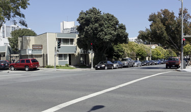 Buchanan Park Apartments in San Francisco, CA - Building Photo - Building Photo