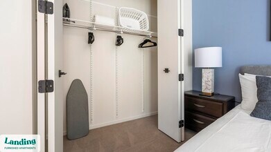 143 E Commerce St, Unit 804 in San Antonio, TX - Building Photo - Building Photo