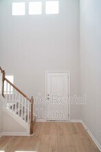 111 Saltgrass Ln in Savannah, GA - Building Photo - Building Photo