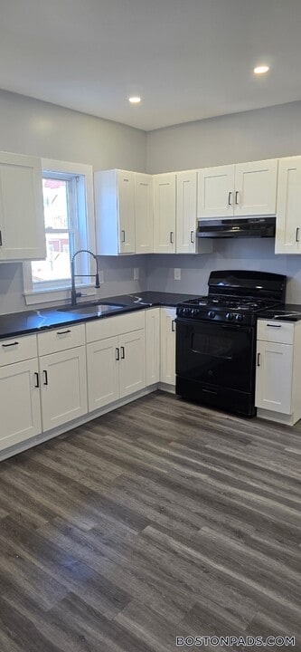 56 Woolson St in Boston, MA - Building Photo