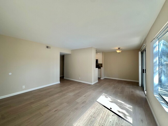property at 4065 Porte La Paz