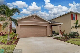 12259 Rimini Wy in Port St. Lucie, FL - Building Photo - Building Photo
