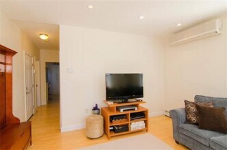 154 Boylston St in Boston, MA - Building Photo - Building Photo