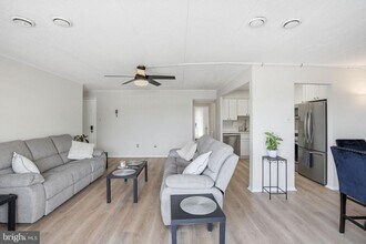 2622 Fort Farnsworth Rd in Alexandria, VA - Building Photo - Building Photo