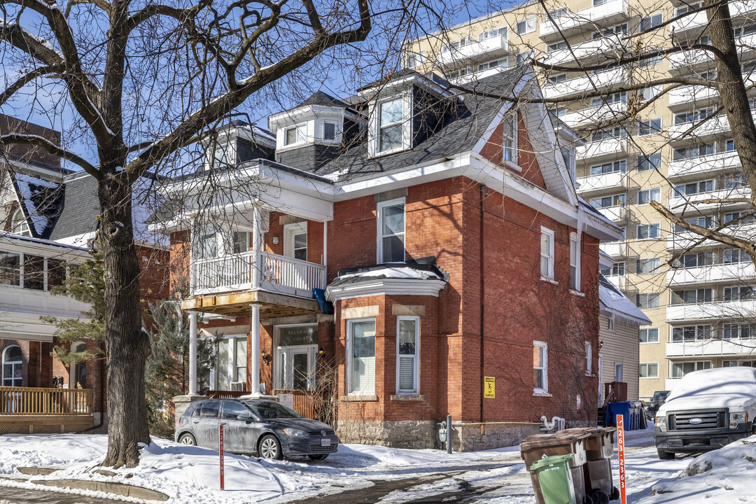 85 MacLaren St in Ottawa, ON - Building Photo