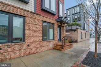 601 N Henry St in Alexandria, VA - Building Photo - Building Photo