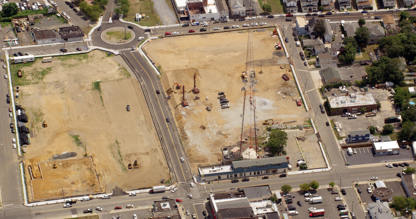 Lower Broadway - South in Long Branch, NJ - Building Photo