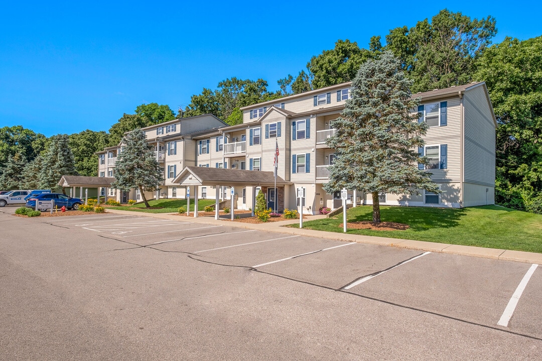 Highpointe Apartments in Allegan, MI - Foto de edificio