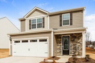 170 Wembury Ln in Troutman, NC - Foto de edificio - Building Photo