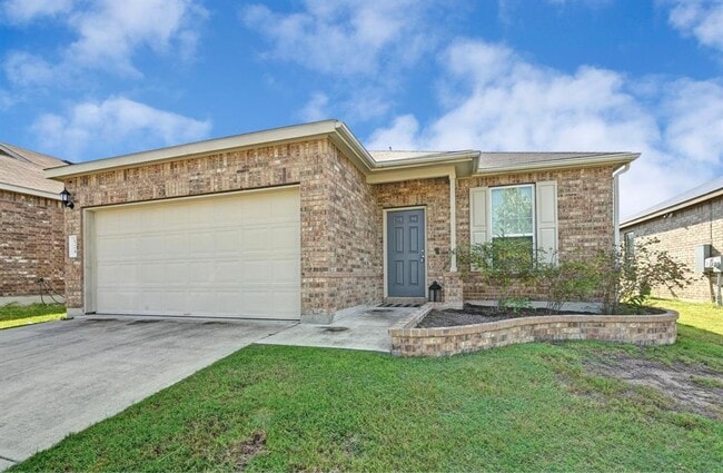 524 Martha Dr in Buda, TX - Building Photo - Building Photo