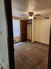 614 Olive Ln in Ambridge, PA - Building Photo - Building Photo