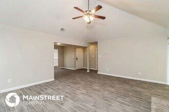 1104 Chapel Hill Dr in Mansfield, TX - Building Photo - Building Photo