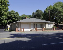 521 5th St in West Sacramento, CA - Building Photo