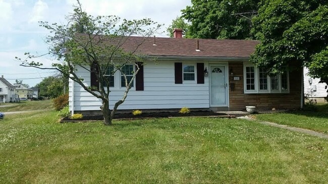 306 E Liberty St in Girard, OH - Building Photo - Building Photo