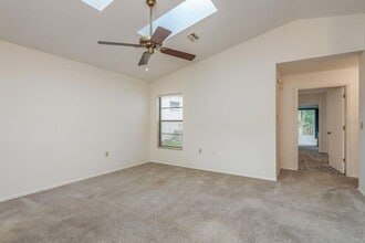 10918 Freemont Dr in New Port Richey, FL - Building Photo - Building Photo