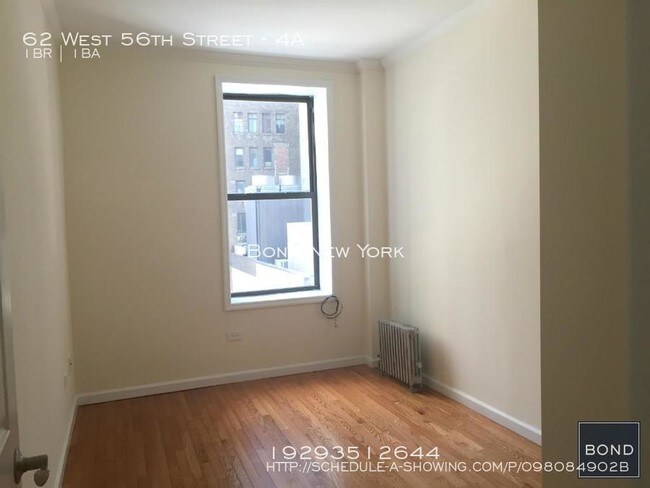 62 W 56th St-Unit -4A in New York, NY - Building Photo - Building Photo