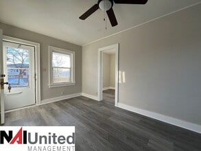 2927 S Cypress St in Sioux City, IA - Building Photo - Building Photo