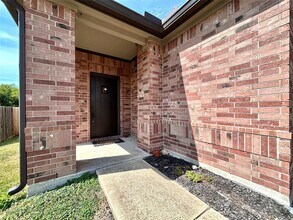 505 Willow Walk Dr in Pflugerville, TX - Building Photo - Building Photo