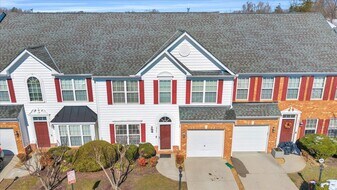 3903 Dominion Townes Cir in Richmond, VA - Building Photo