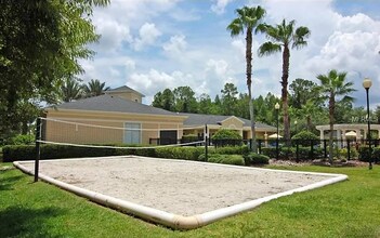 5125 Palm Springs Blvd in Tampa, FL - Building Photo - Building Photo