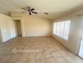 6615 N 77th Dr in Glendale, AZ - Building Photo - Building Photo