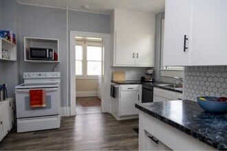 1319 Hamilton Terrace SE in Roanoke, VA - Building Photo - Building Photo