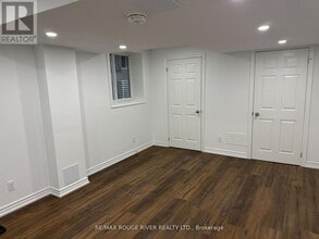 131 Sharplin Dr in Ajax, ON - Building Photo - Building Photo