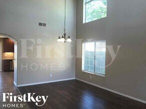 2814 W Kowalsky Ln in Phoenix, AZ - Foto de edificio - Building Photo