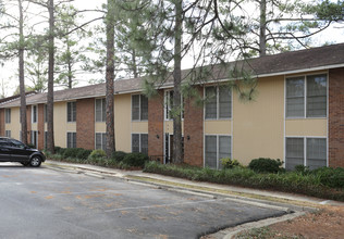 Village Square in Columbus, GA - Building Photo - Building Photo