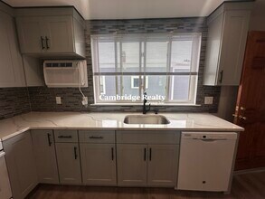 253 Elm St, Unit 3T in Cambridge, MA - Building Photo - Building Photo