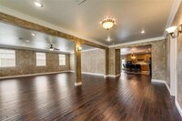 1555 S Gravel Cir in Grapevine, TX - Foto de edificio - Building Photo