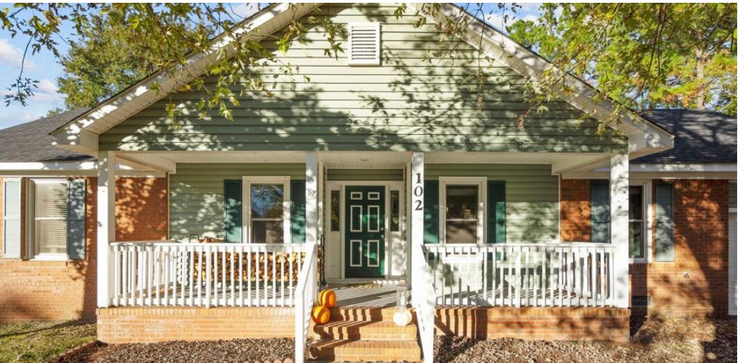 102 Albemarle Rd in Wilmington, NC - Building Photo