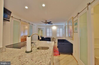 2407 Arlington Blvd in Arlington, VA - Building Photo - Building Photo