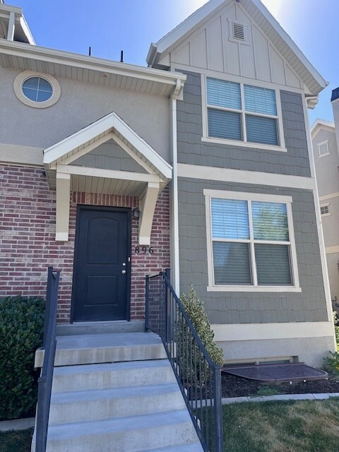 property at 896 S Crescent Way