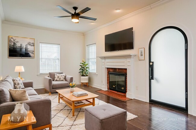 211 Idlewild Ave, Unit 10301 in Raleigh, NC - Building Photo - Building Photo