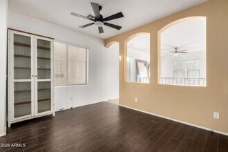 2031 N 77th Ln in Phoenix, AZ - Building Photo - Building Photo