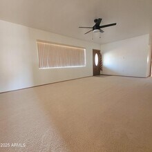 8229 E Cambridge Ave in Scottsdale, AZ - Building Photo - Building Photo